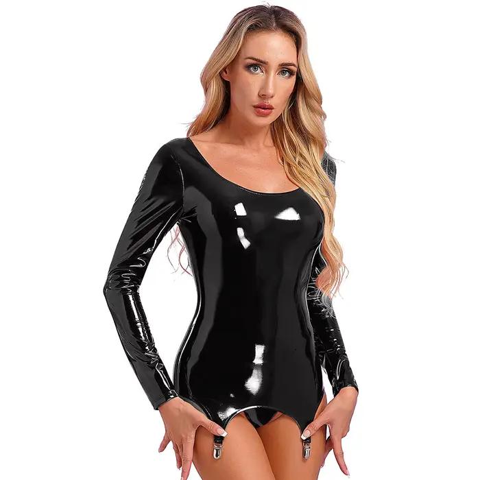 Robe de Lingerie moulante pour femmes, avec Clips de jarretelles, en cuir verni, col licou, sans man