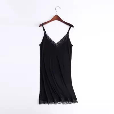 Robe de nuit en soie pour femmes, robe longue Sexy en dentelle
