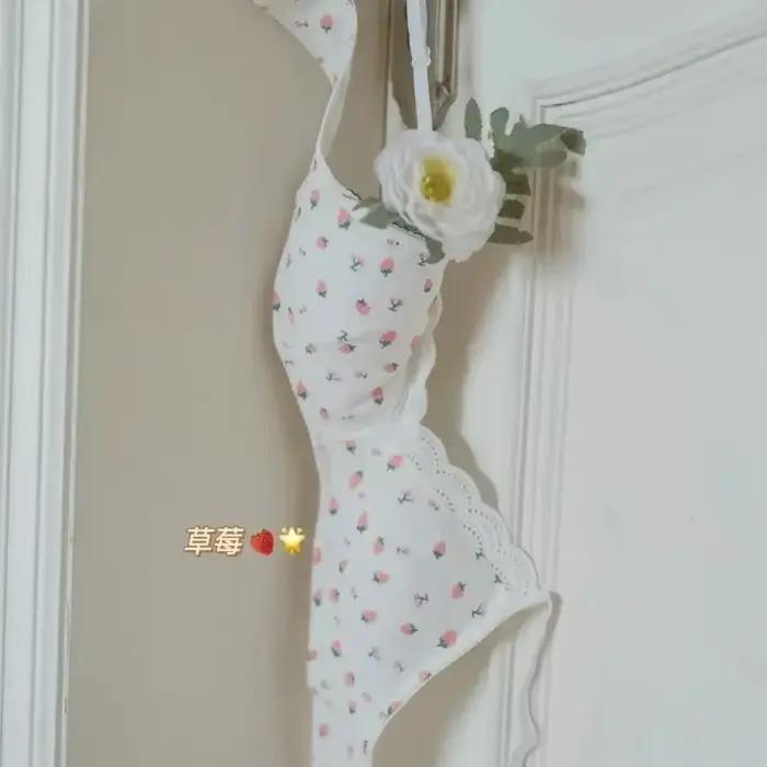 Soutien-gorge pour fille coréen simple en dentelle à imprimé cerise, sans couture, mignon, froncé, f