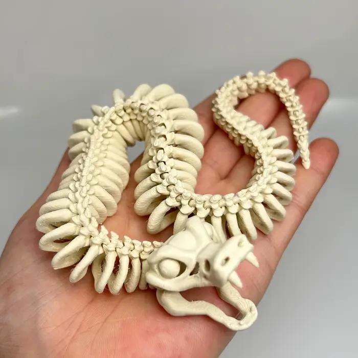 Serpent imprimé en 3D peut bouger et ouvrir la bouche, modèle de serpent squelette pour arrière-plan