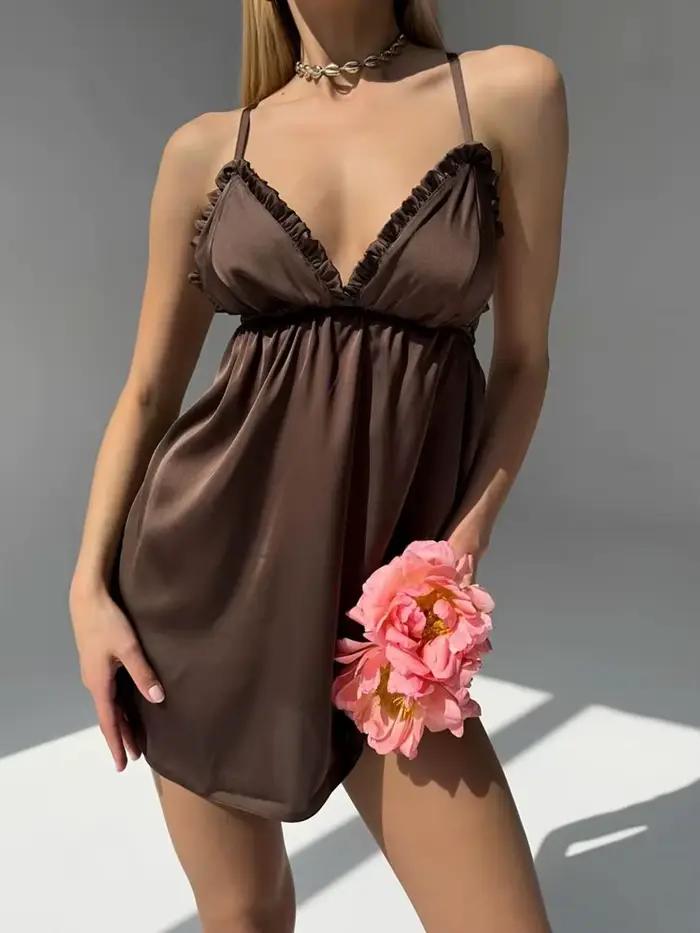 Chemise de nuit en soie pour femme