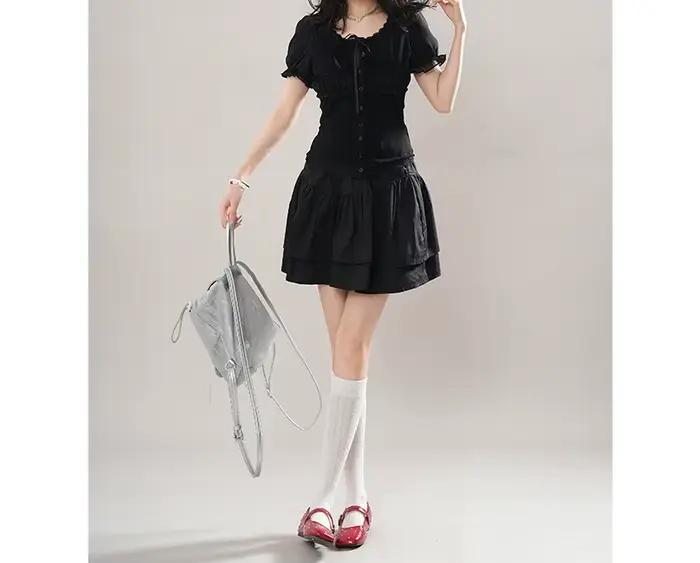 Ensemble chemise noire et jupe pour femme