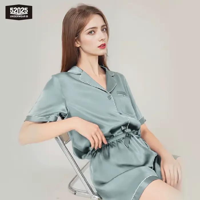 Ensemble de pyjama en soie pour femme 52025 – 100 % soie de mûrier