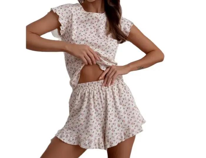 Pyjamas européens et américains en soie de lait imprimée à motifs floraux