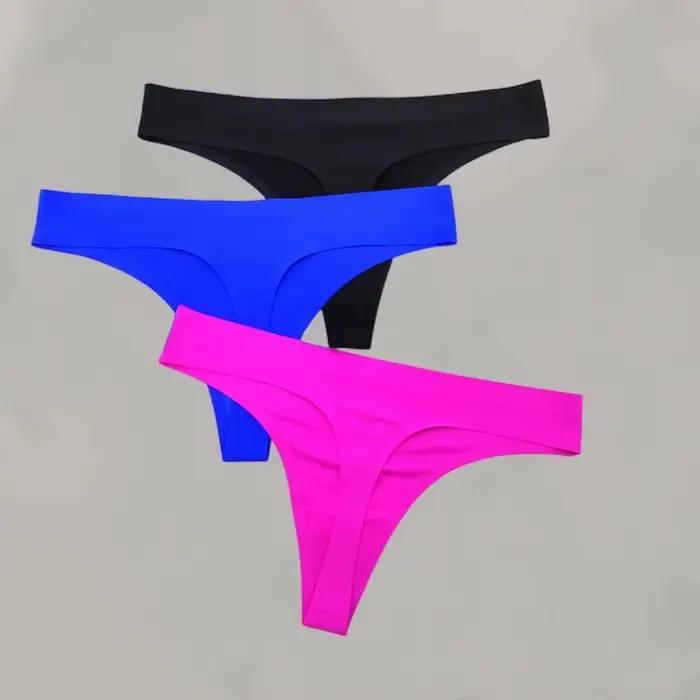 String en soie glacée pour femmes