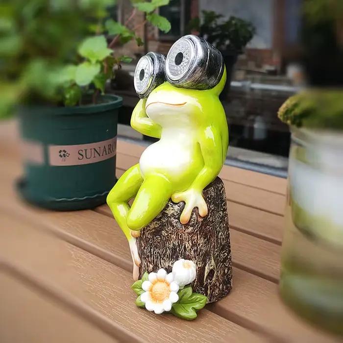 Veilleuse solaire grenouille, Animal mignon, décoration extérieure de jardin, ornement artisanal en résine étanche avec LED à énergie solaire pour cour et Patio