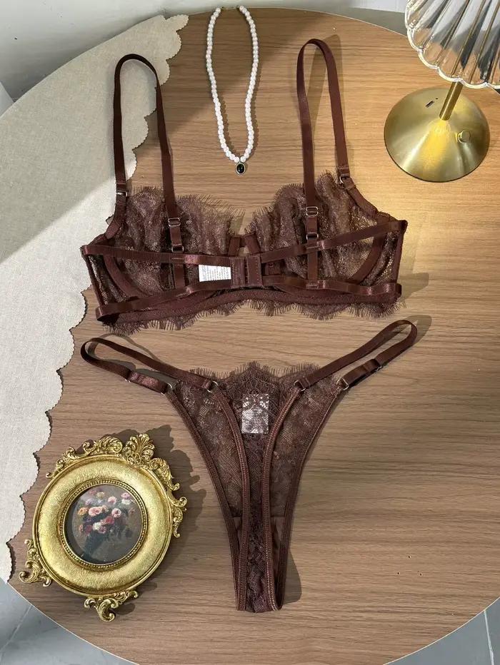 Soutien-gorge d'été élégant en dentelle transparente brodée