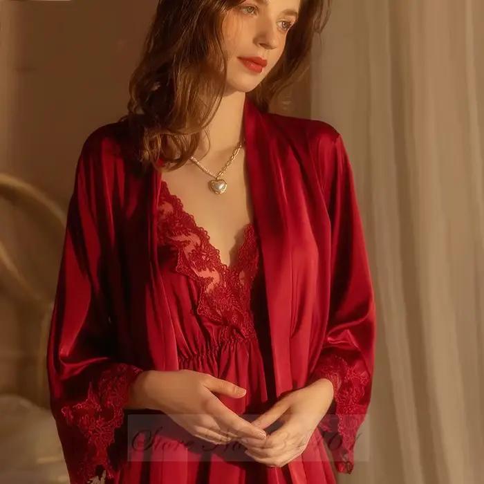 Ensemble de chemise de nuit kimono en dentelle bordeaux