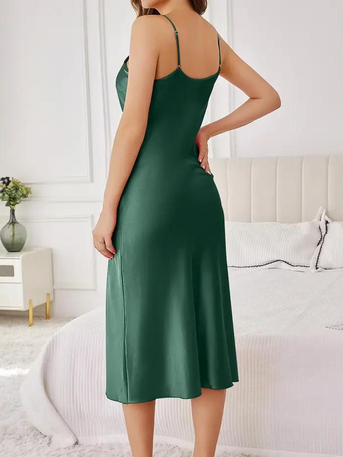 Chemise de nuit longue unie pour femme