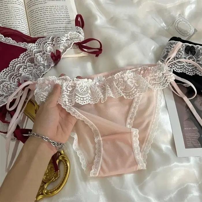 Culotte Lolita taille basse en dentelle avec nœud