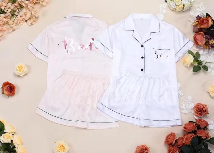 Pyjama de Demoiselle d'Honneur en Satin Bleu Poussiéreux
