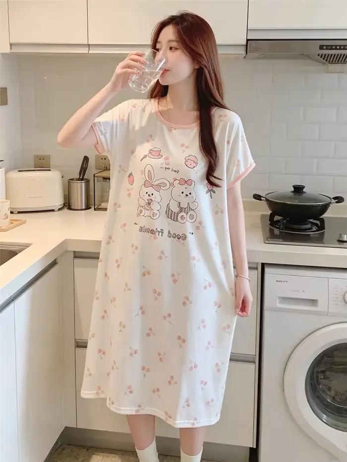 Chemise de nuit pour femme