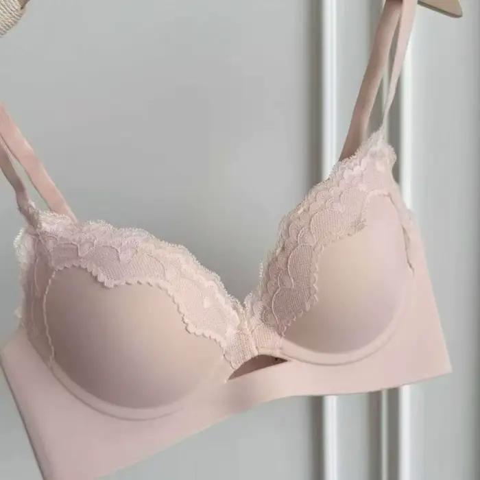 Lingerie pour fille de style français - dentelle volumineuse et élégante - soutien-gorge confortable