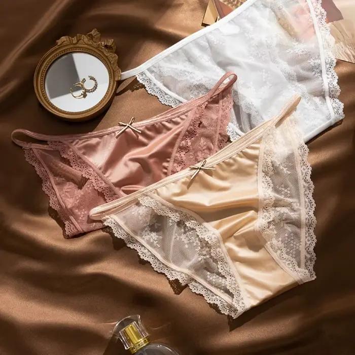 Culotte en dentelle pour femme
