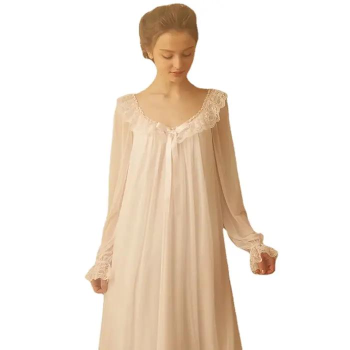 Robe de nuit féerique pour femmes