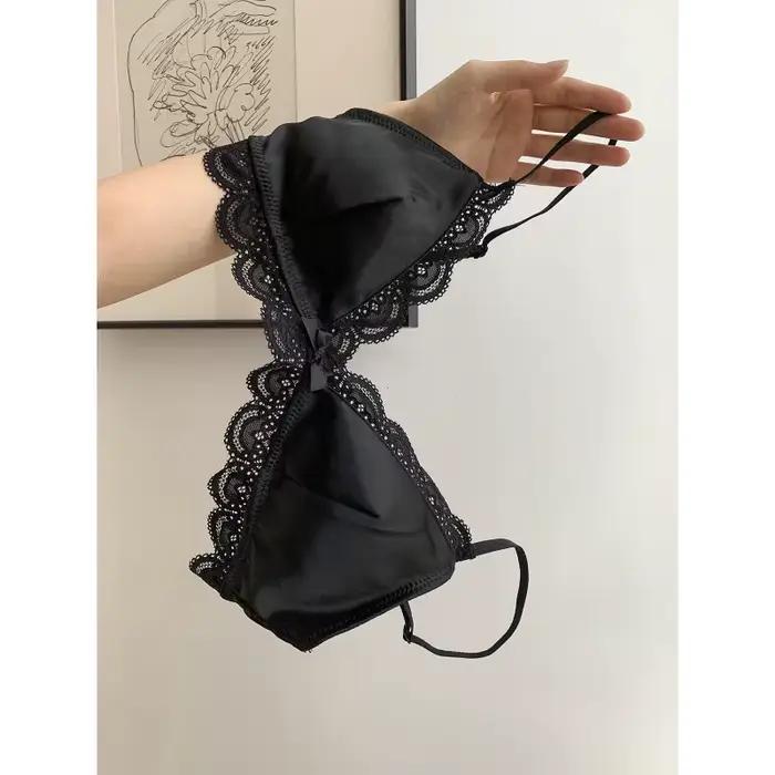 Soutien-gorge en dentelle à nœud en forme de triangle de style coréen pour femmes Petite poitrine Sous-vêtements en
