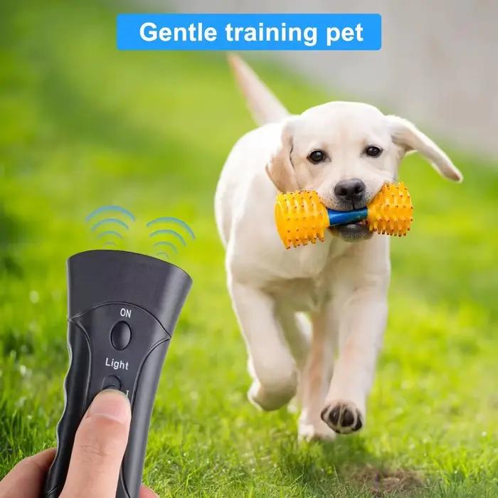 Appareil d'entraînement anti-aboiement pour chien, répulsif à ultrasons LED, sans batterie