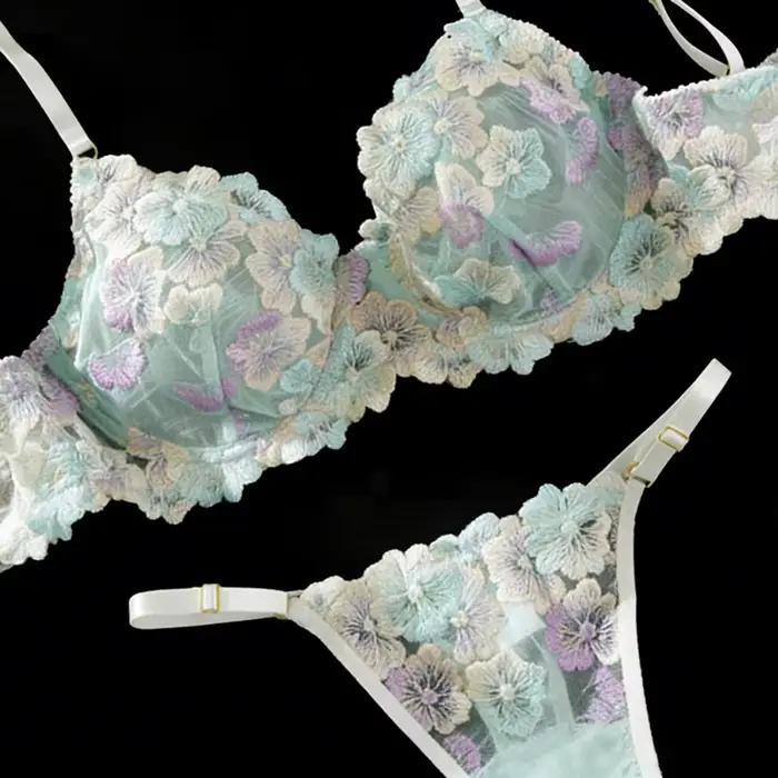 Ensemble de lingerie sexy et délicate