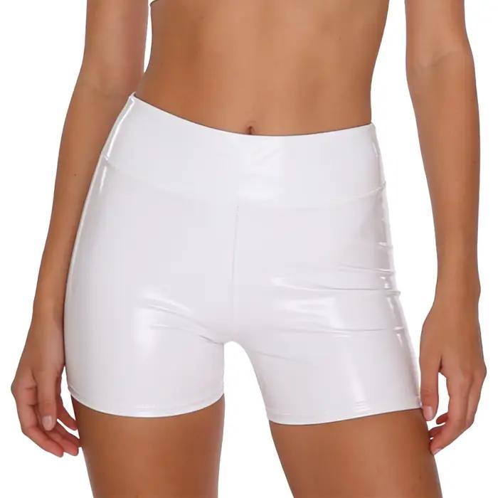 Shorts en similicuir PU taille haute effet mouillé pour femme