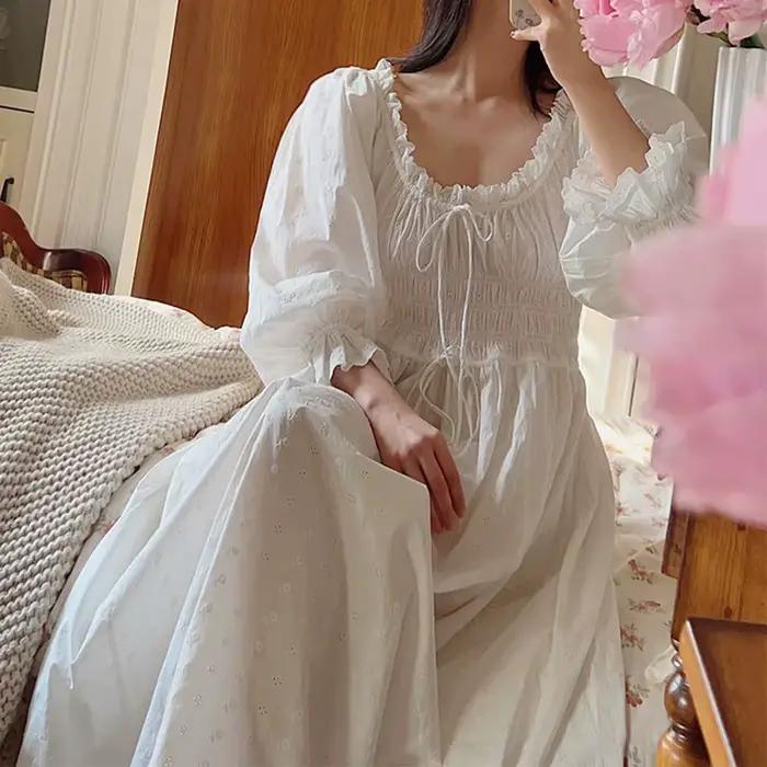 Robe de nuit longue 100 % coton pour femme, broderie française, magnifique tenue de nuit vintage, style palais rétro, chemise de nuit princesse, peignoir du matin