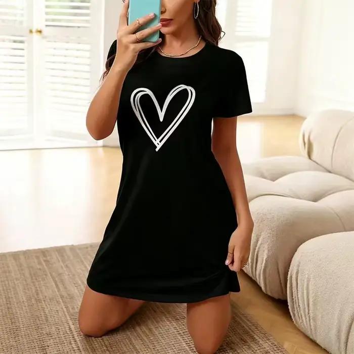 Chemise de nuit pour femme en satin et dentelle