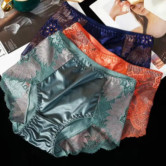 Culotte mi-audio en dentelle florale pour femme