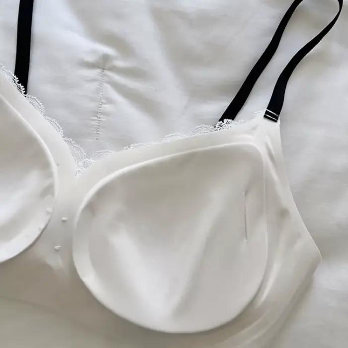 Lingerie en dentelle et à imprimé floral : soutien-gorge push-up pour femmes aux poitrines petites