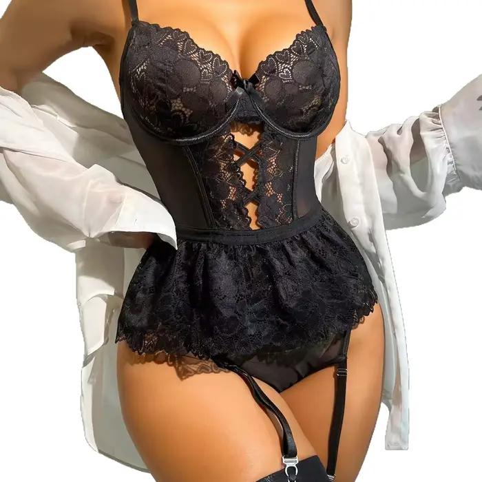 Lingerie rose sexy, lingerie érotique