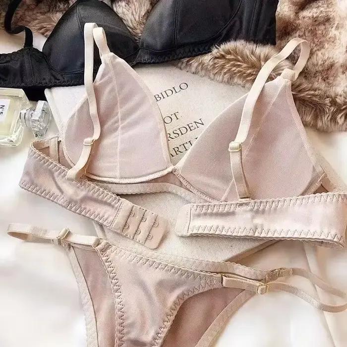 Soutien-gorge Triangle français