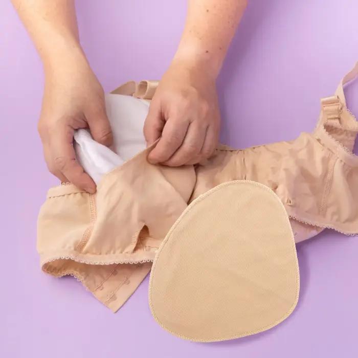 Housse de protection pour prothèse mammaire pour mastectomie
