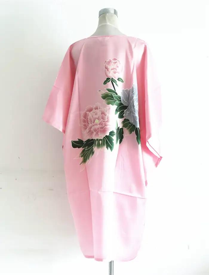 Robe de nuit imprimée en polyester pour femmes, style basique et national chinois, confortable et élégante pour les nuits d'été et les occasions spéciales