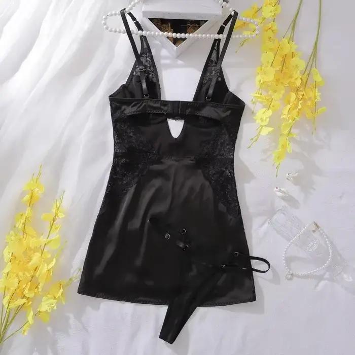 Robe Sexy en Satin à col en V