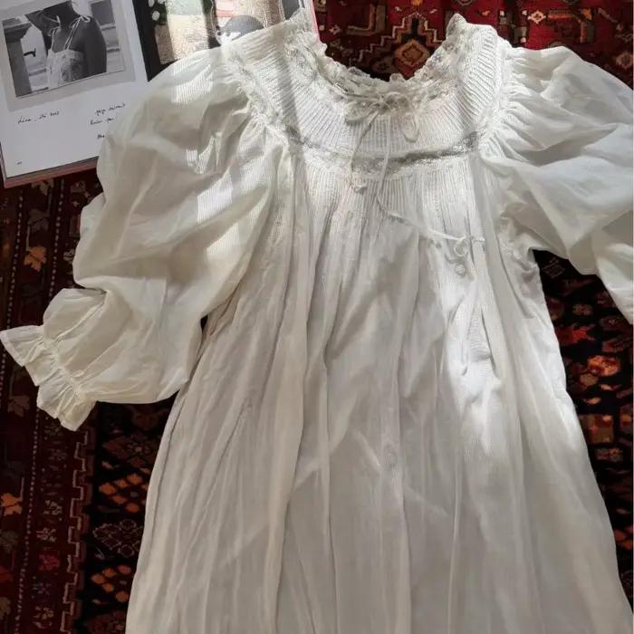 Chemise de nuit princesse française en dentelle blanche