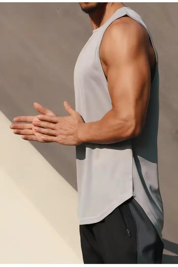 2025 nouveau gilet de fitness musculaire à séchage rapide pour l'entraînement de course, T-shirt sans manches respirant et évacuant la transpiration pour hommes