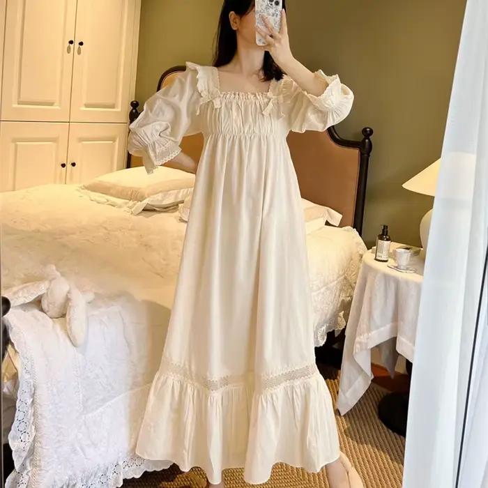 Chemise de nuit brodée vintage à manches longues pour femmes