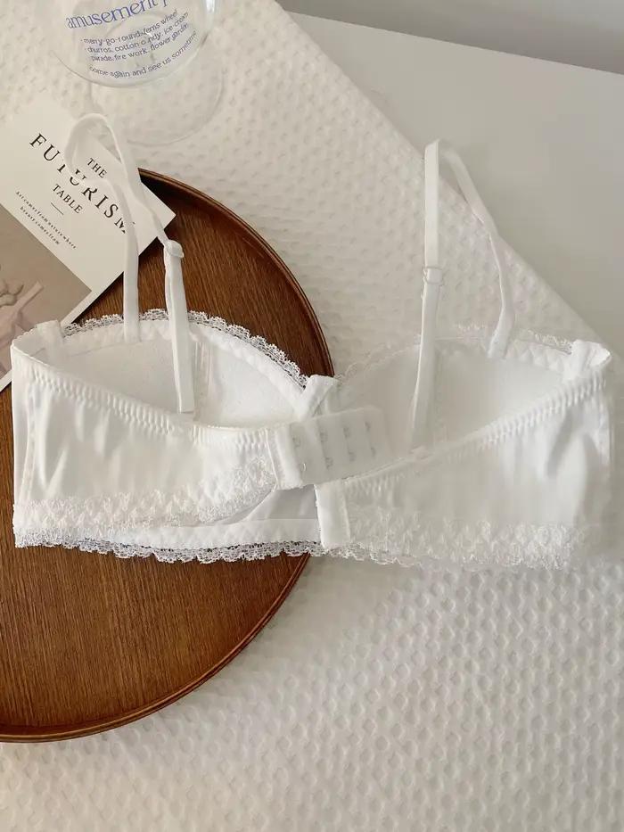 Soutien-gorge en dentelle satinée pour filles