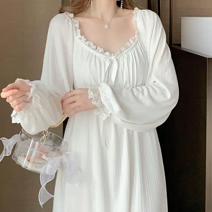 2022 doux femmes chemises de nuit nouveau à manches longues palais vêtements