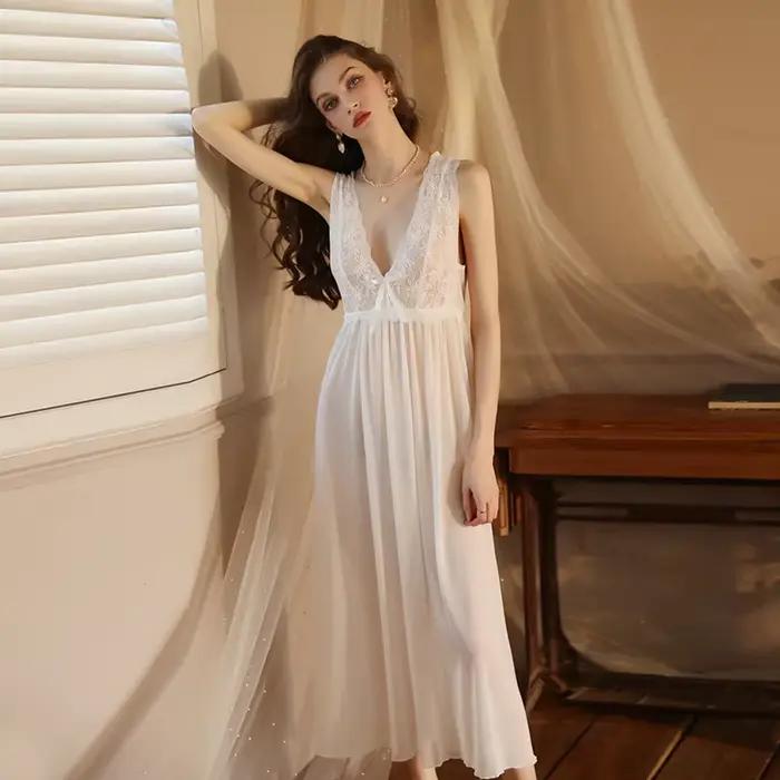 Robe de nuit de mariage longue en dentelle pour femme