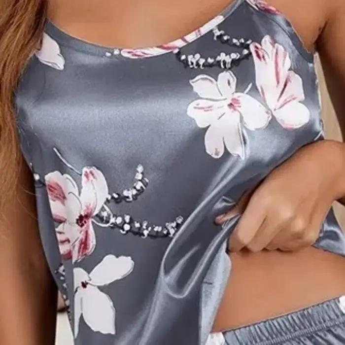 Vêtements de nuit pour femmes