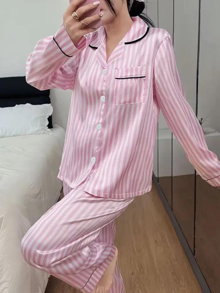 Ensemble pyjama en satin rose à rayures pour femmes