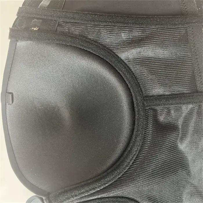 Soutien-gorge à armatures convertible antidérapant