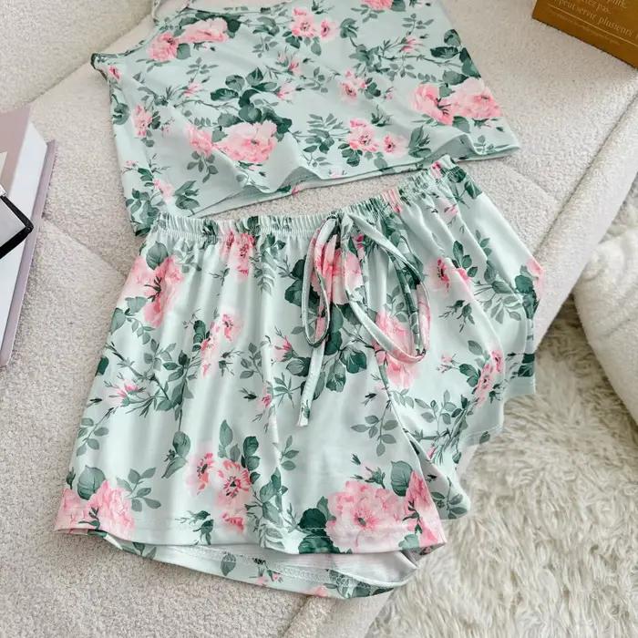 Pyjama décontracté pour femmes, vêtements de nuit sexy, imprimé, col rond, haut en soie glacée, ensembles T-Shirt et short, respirant, confortable, vêtements de maison