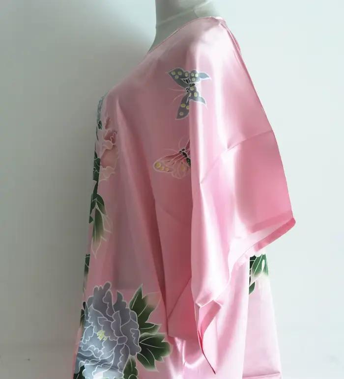 Robe de nuit imprimée en polyester pour femmes, style basique et national chinois, confortable et élégante pour les nuits d'été et les occasions spéciales