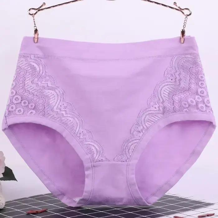 Taille haute en coton pour femme d'âge moyen