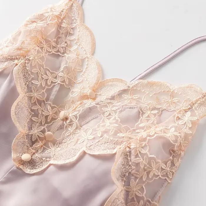 Pyjama dos nu croisé pour femme
