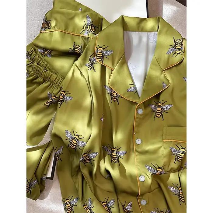Ensemble de pyjama imprimé à manches longues pour femmes