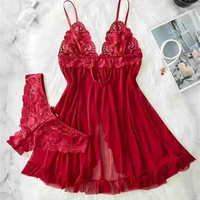 Ensemble de lingerie rouge sexy