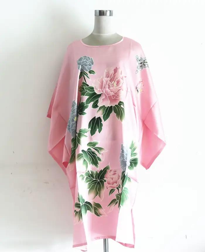 Robe de nuit imprimée en polyester pour femmes, style basique et national chinois, confortable et élégante pour les nuits d'été et les occasions spéciales