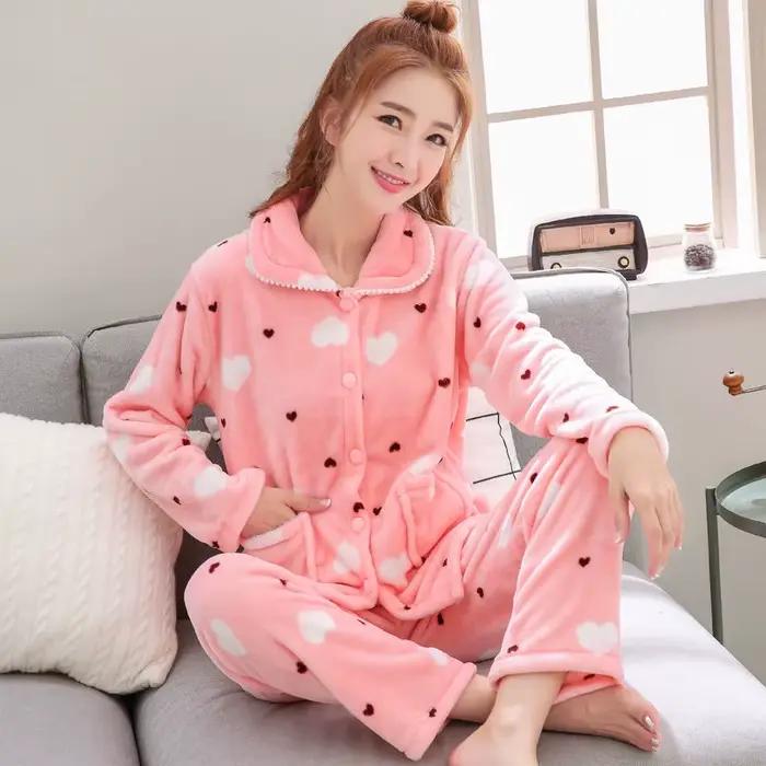 Pyjama chaud en velours de corail pour femme