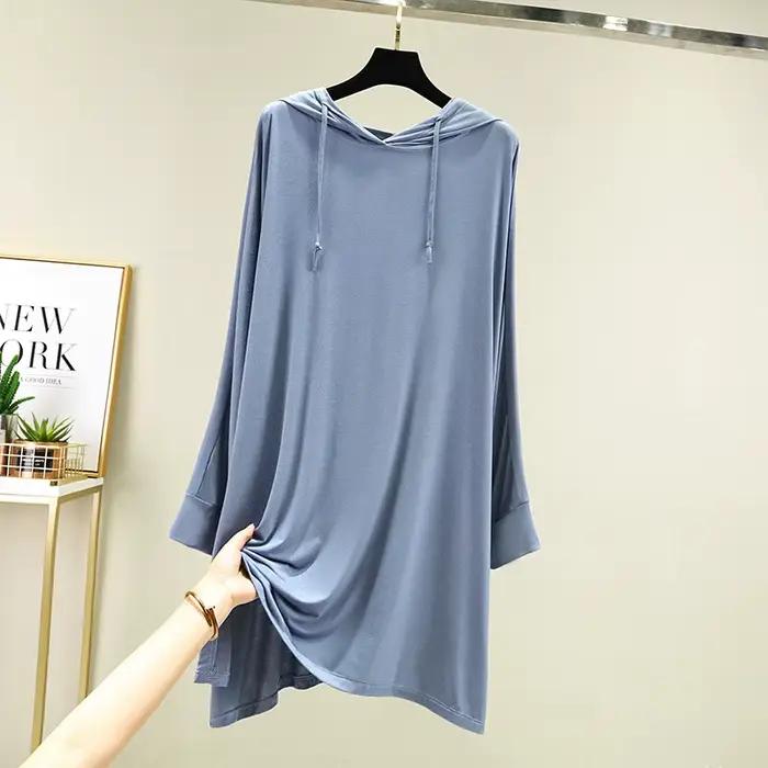 Robe de nuit à capuche pour femmes